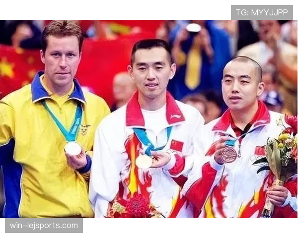 孔令辉当年住酒店连拖鞋都要自带，退役后却在澳门赌场一晚输掉半套房？